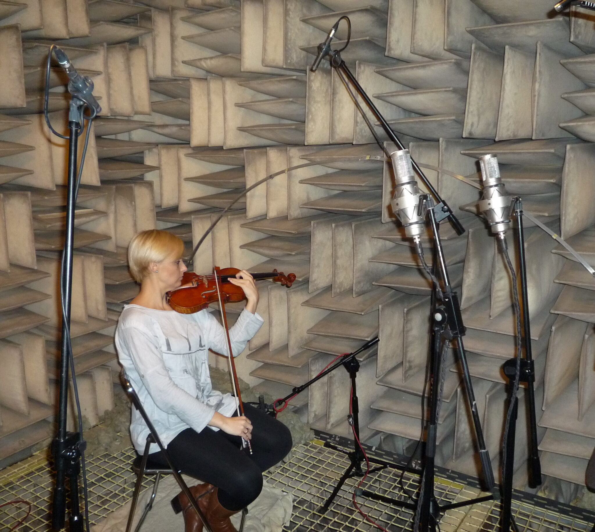 Technology - Samplemodeling